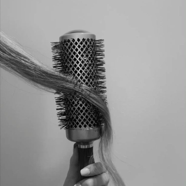 BLOW OUT & WASH & STYLE at HAIR BY MIDA in Seminole, FL