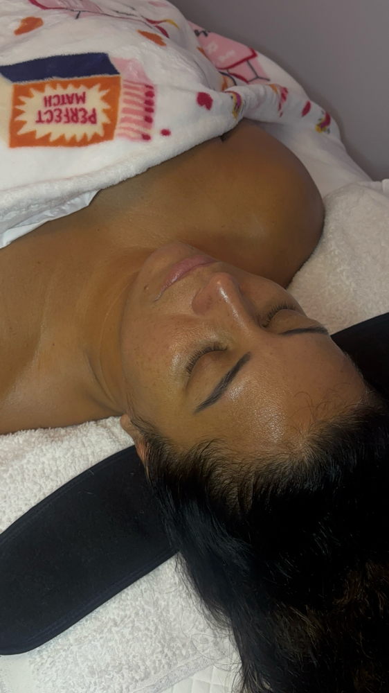 Dermaplane Facial