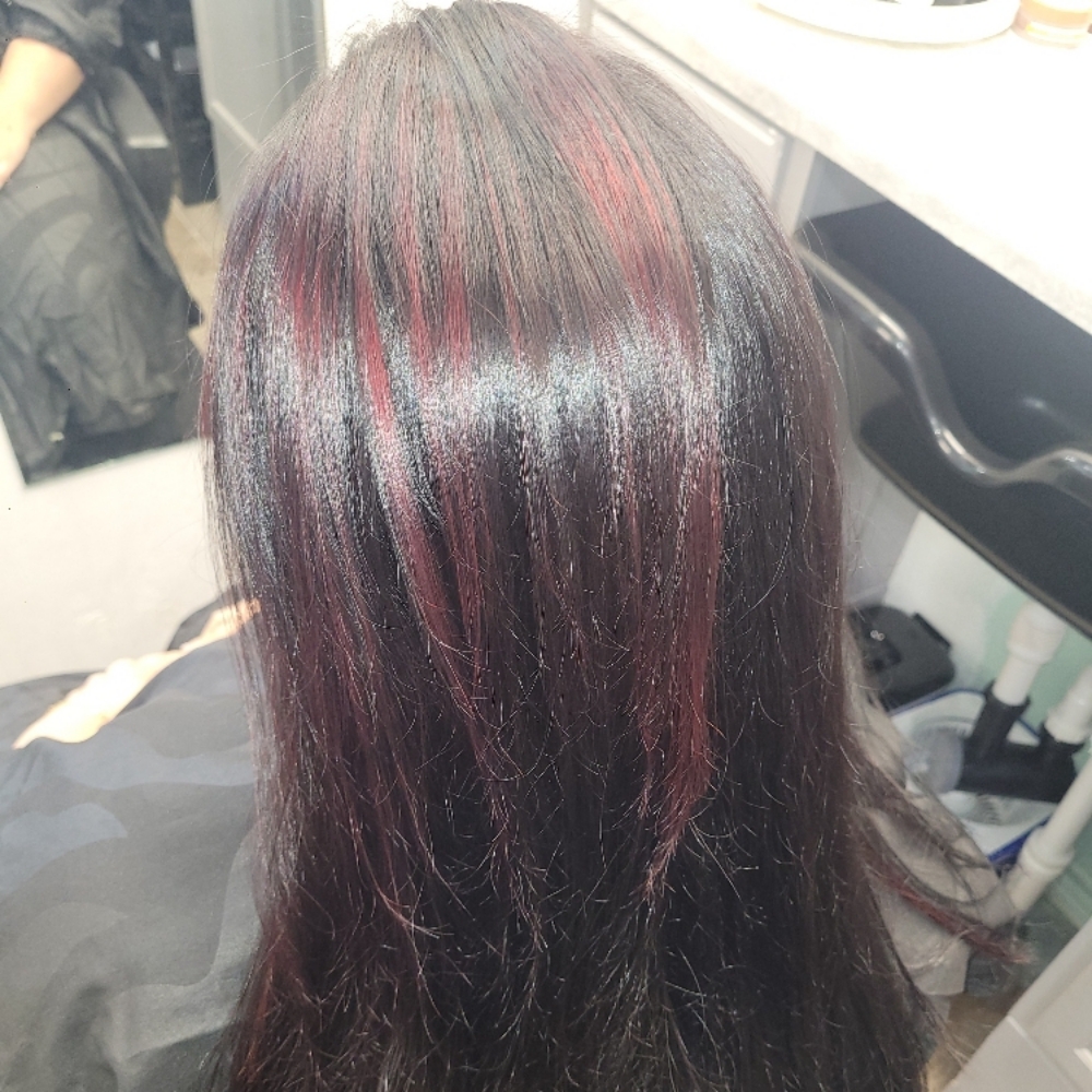 Dimensional Color at Cre8ive Salon in Maud, TX