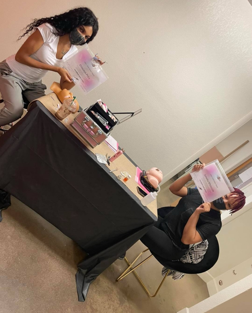 Registerd Lash Technican Course