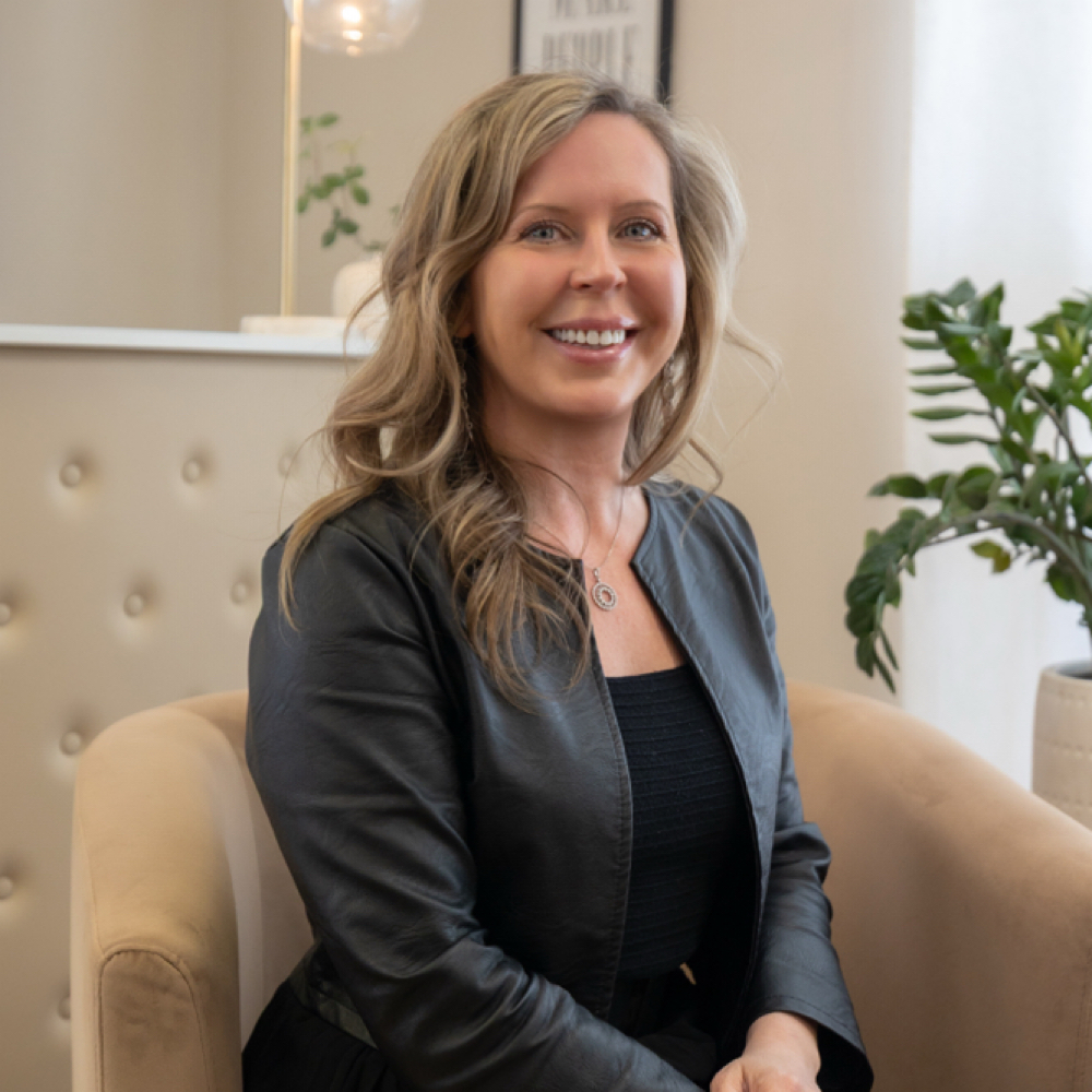 Gua Sha Sculpt & Drain Facial at EMERY NAIL BOUTIQUE in Merrimack, NH