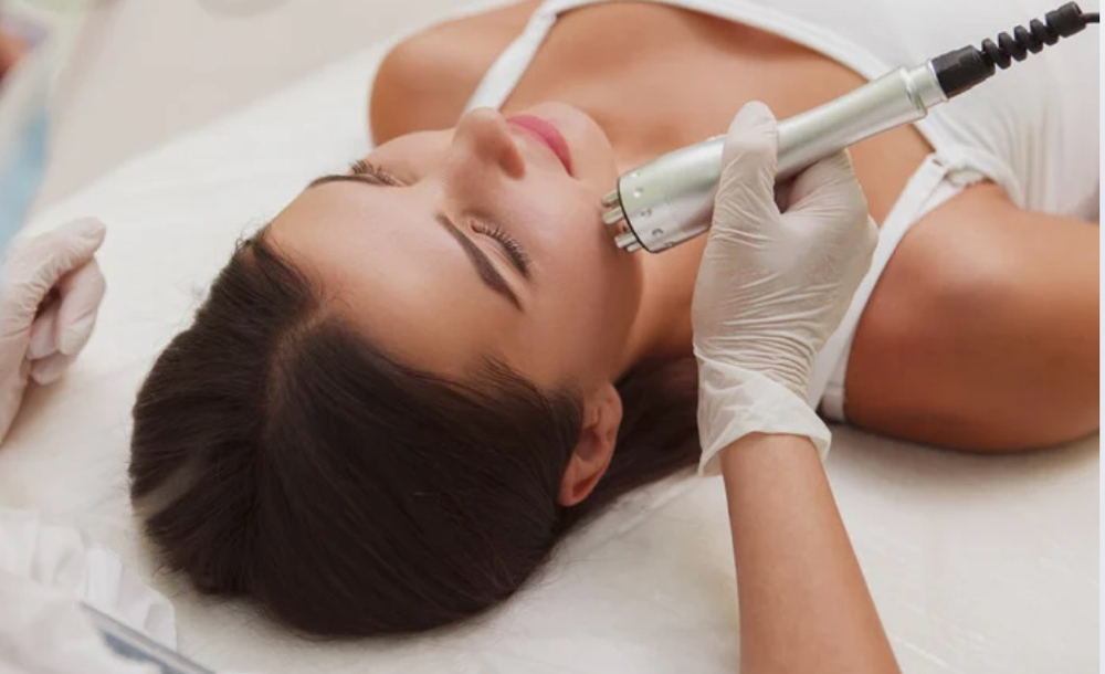 FACE SLIMMING PACKAGE