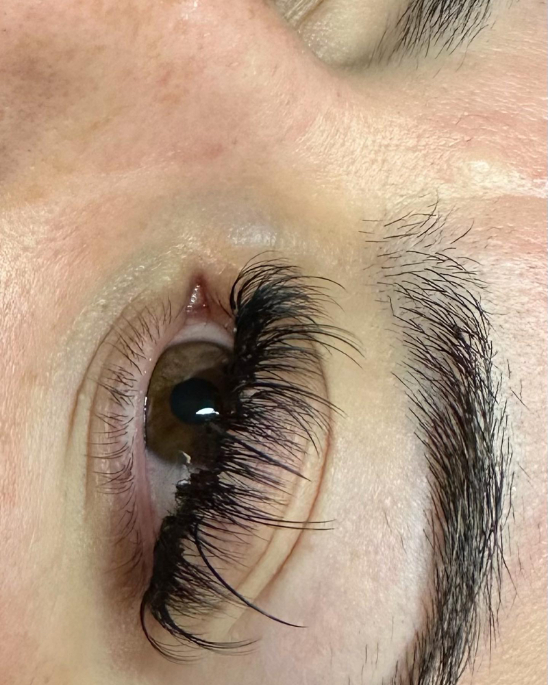 The mini fill at Akira’s Beauty Lounge in Hot Springs, AR