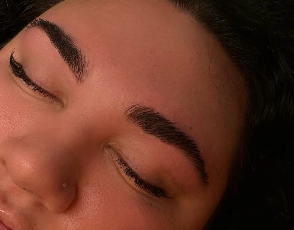 Brow lamination With Tint