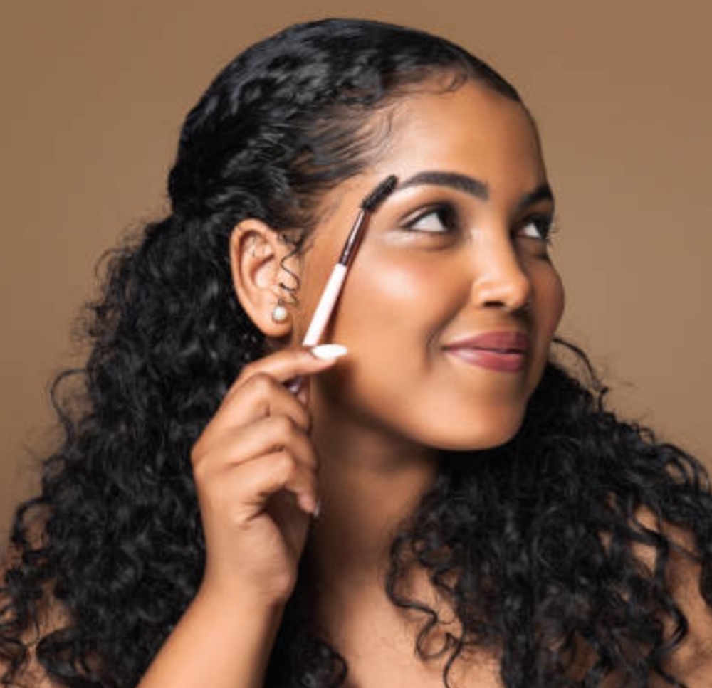 Brow Wax & Tint