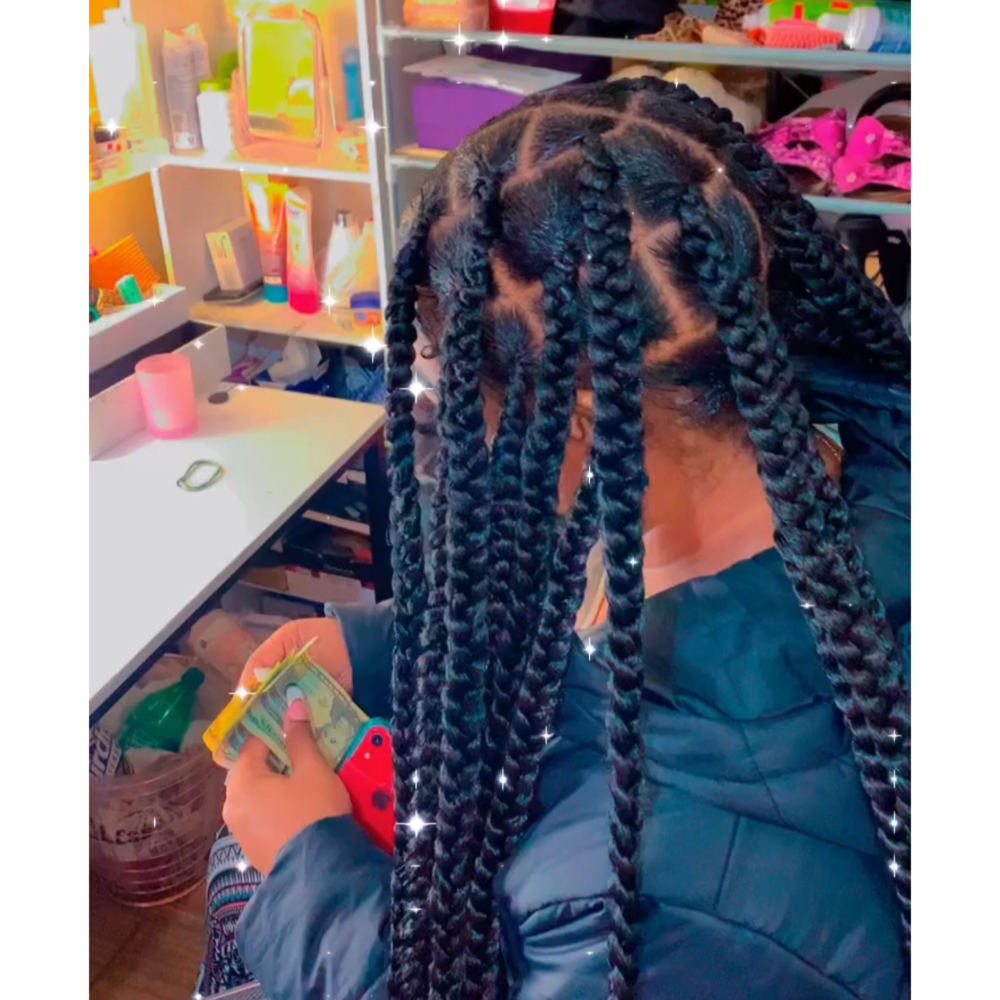 Large Knotless Braids at HairrFlo in Los Angeles, CA