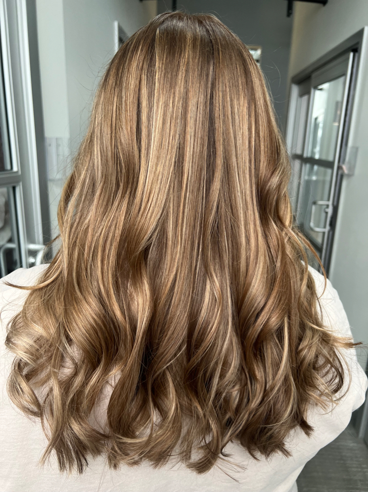 Wash And Blowdry Style