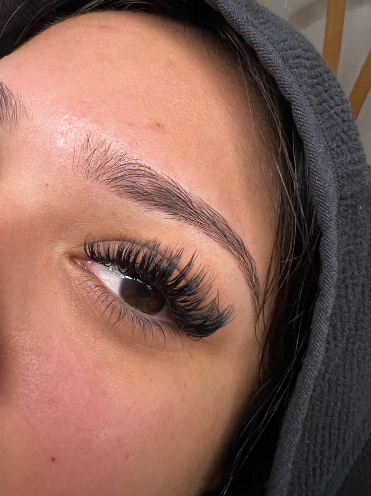 Wispy Volume at Ceeflawlesss in Bakersfield, CA