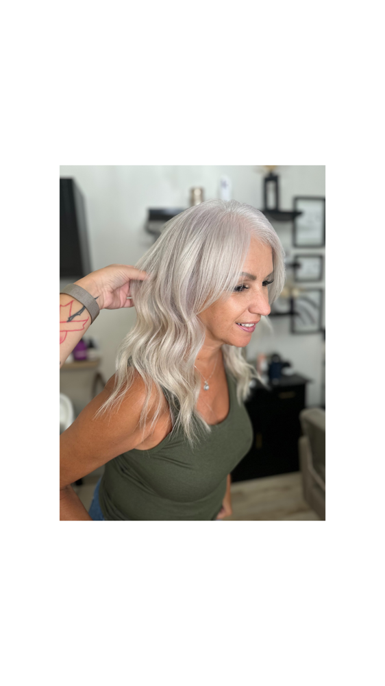 Color / Blonding Consultation