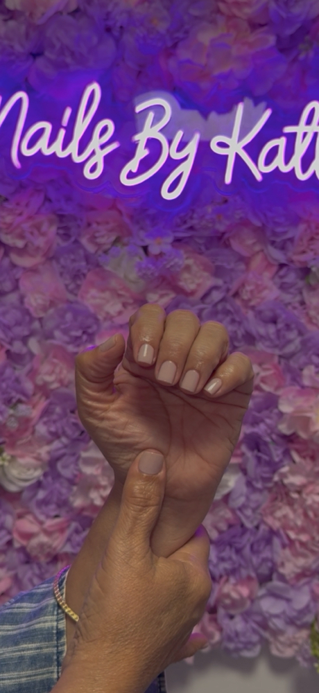 Regular Polish Manicure at Nails By Kattt in Laredo, TX