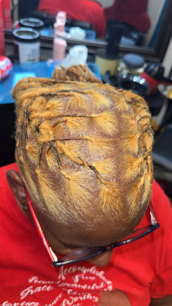 Loc Retwists With Style