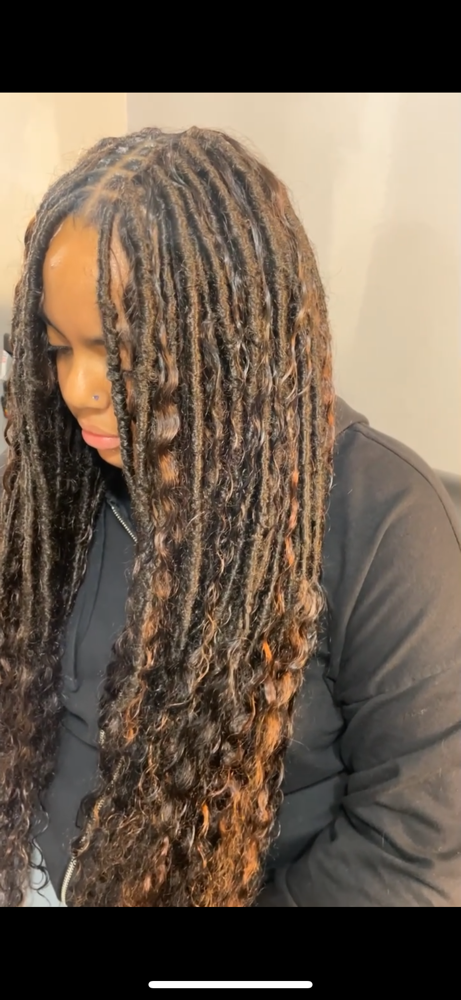 Laveau Lox