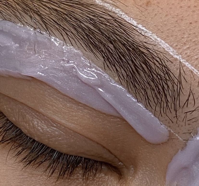 Brow Wax with Shaping