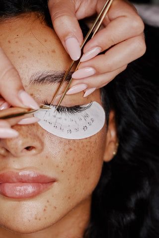 FILL IN- LASH EXTENSIONS