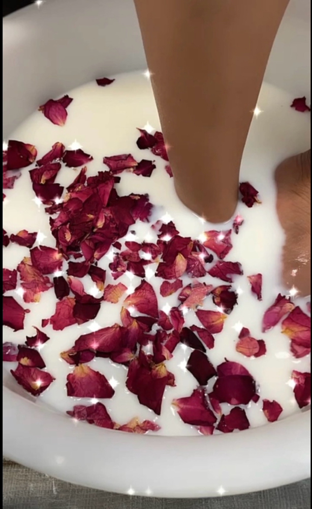 Lotus Luxury Pedicure