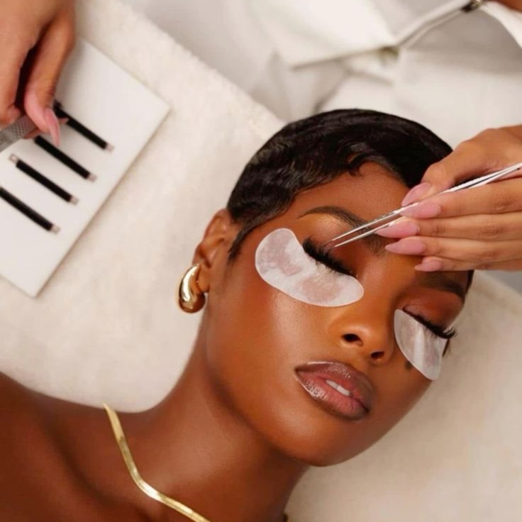 Foreign Fill (New Client) at Ming’s Lashes and Spa in Des Moines, IA