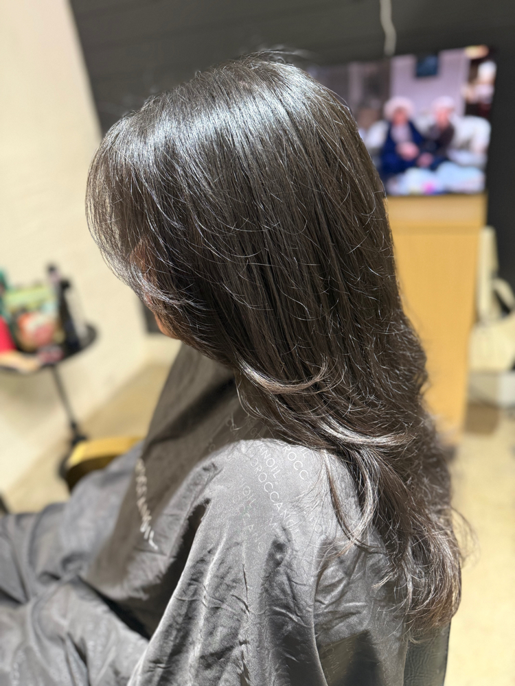 Haircuts & Blowouts at Aria Studio by Maria in Baytown, TX