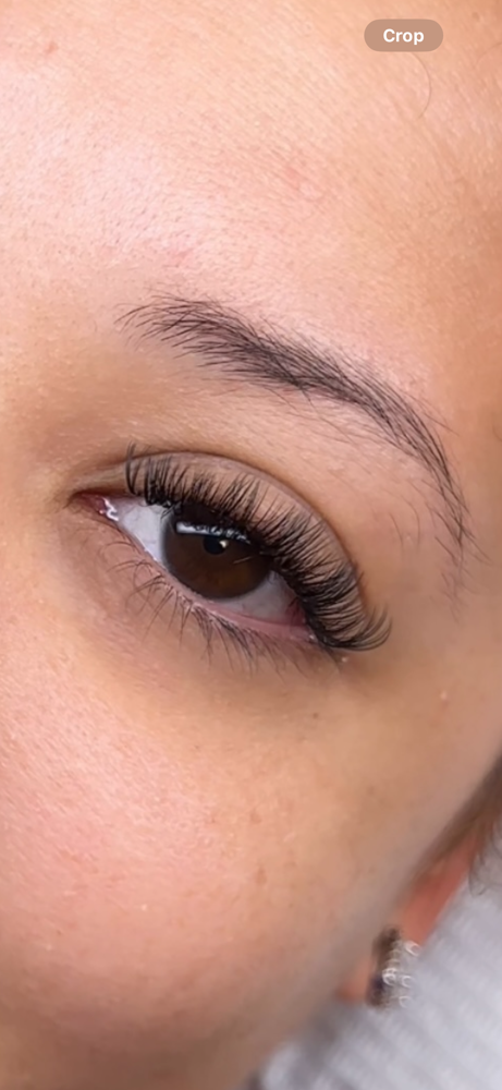 Hybrid Eyelash Extensions