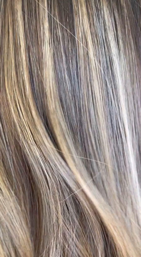 Highlight Lowlight at K.E. Beauty by Kelsey Roach in Niles, OH