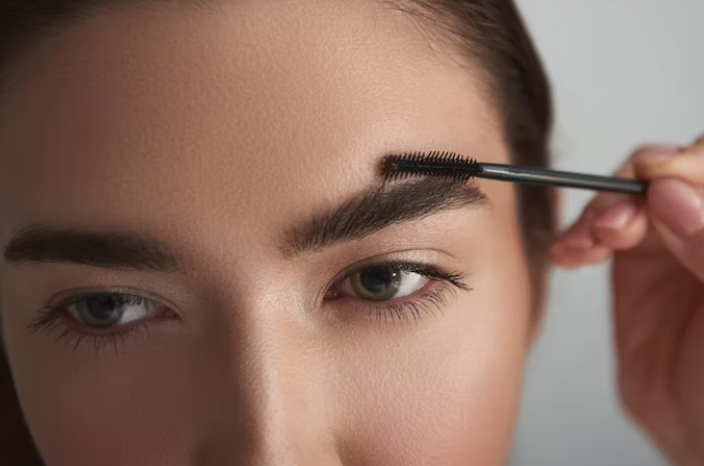 Brow Wax & Tint