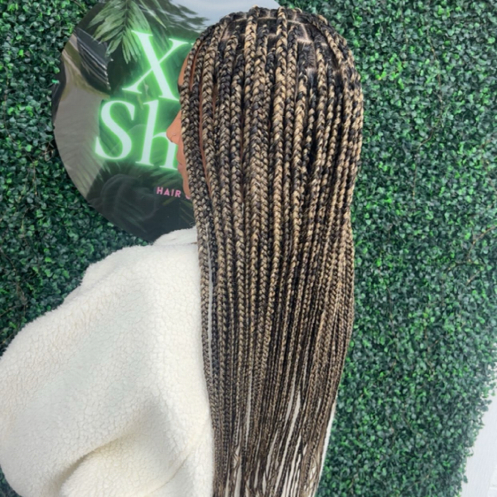 Smedium Knotless at XXI Shēk Hair Co. in Kingsland, GA
