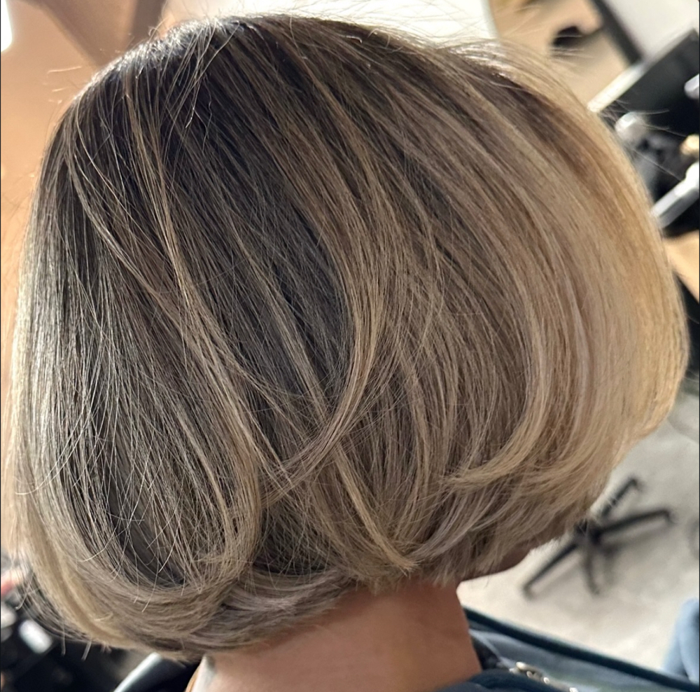 Women’s Haircut