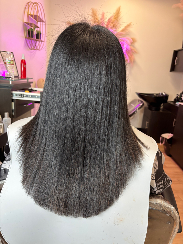 Silk Press (blowout W/flatiron)