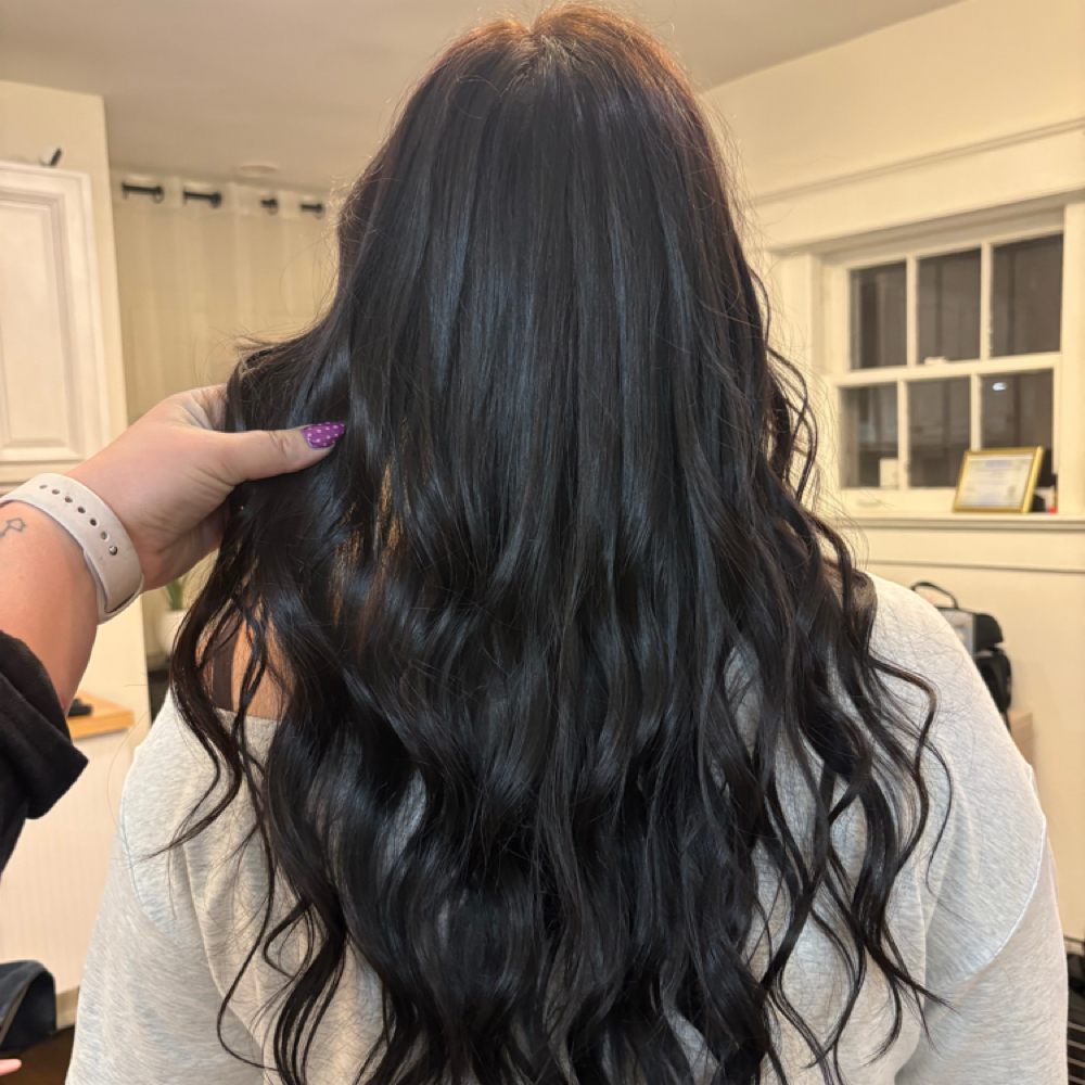 ROOT TOUCH UP at ManeByMinnie in Nashville, TN