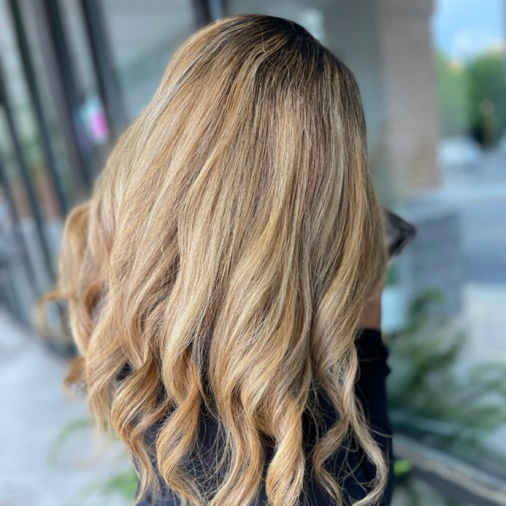 Hightlights Retouch at Zemiiglambeauty in Whiteville, NC