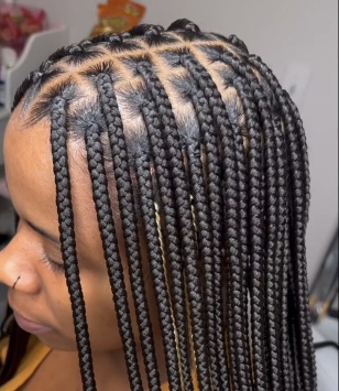 MEDIUM KNOTLES H.INCLUDED