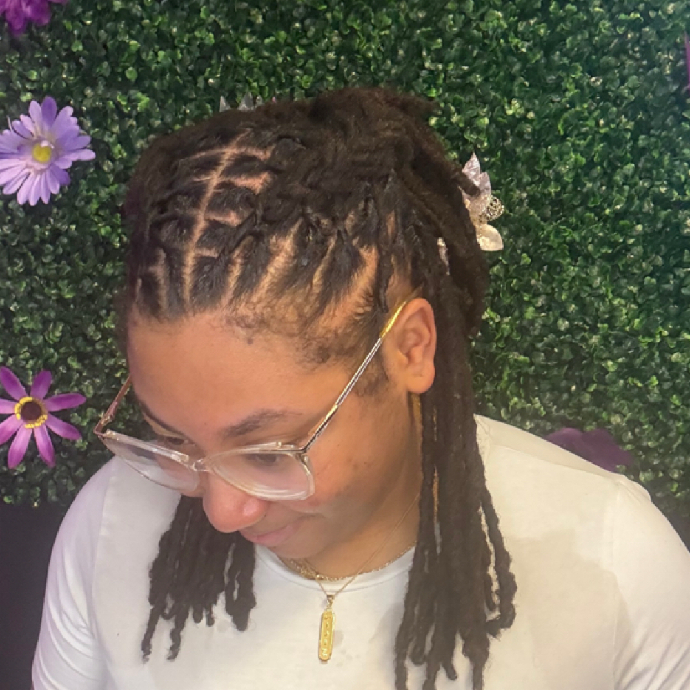 Detox and Style at Treasured Crowns LLC in Petersburg, VA