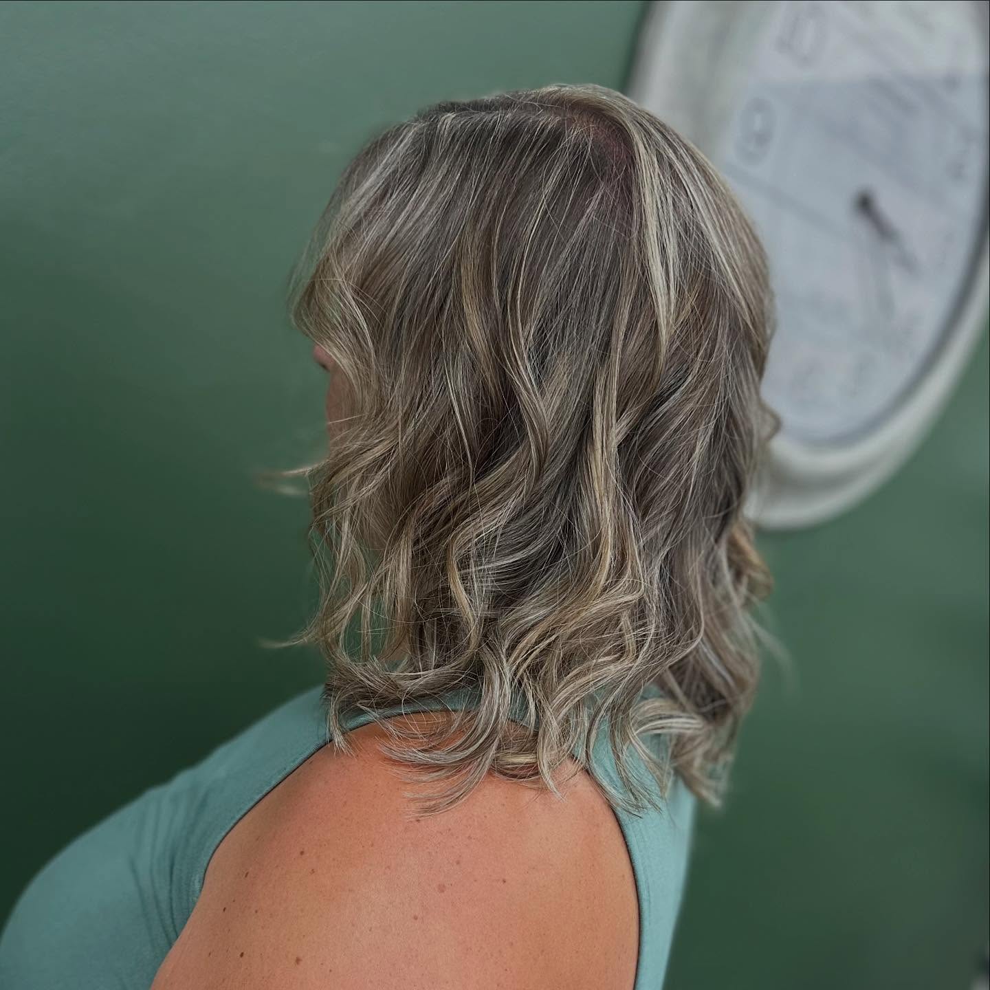 Full Highlight w/ Brittany at Magnolia Mane Salon in Fuquay Varina, NC