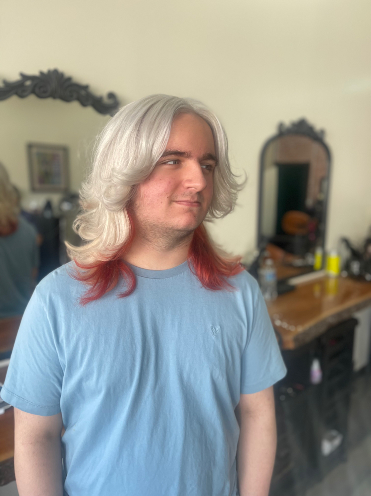 Men’s Cut (Long Hair) at Ellie Kare Does My Hair in Washington Court House, OH