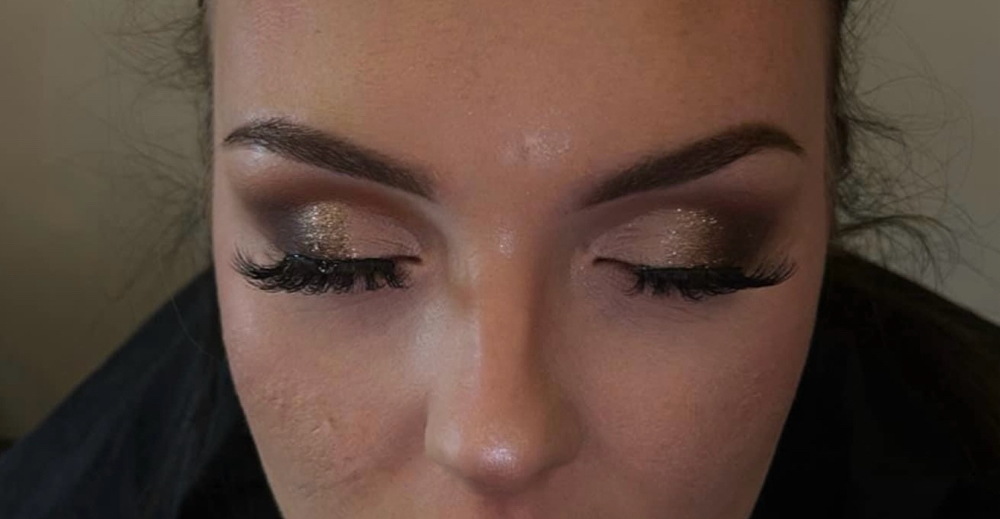 Eyebrows & Eyeshadow
