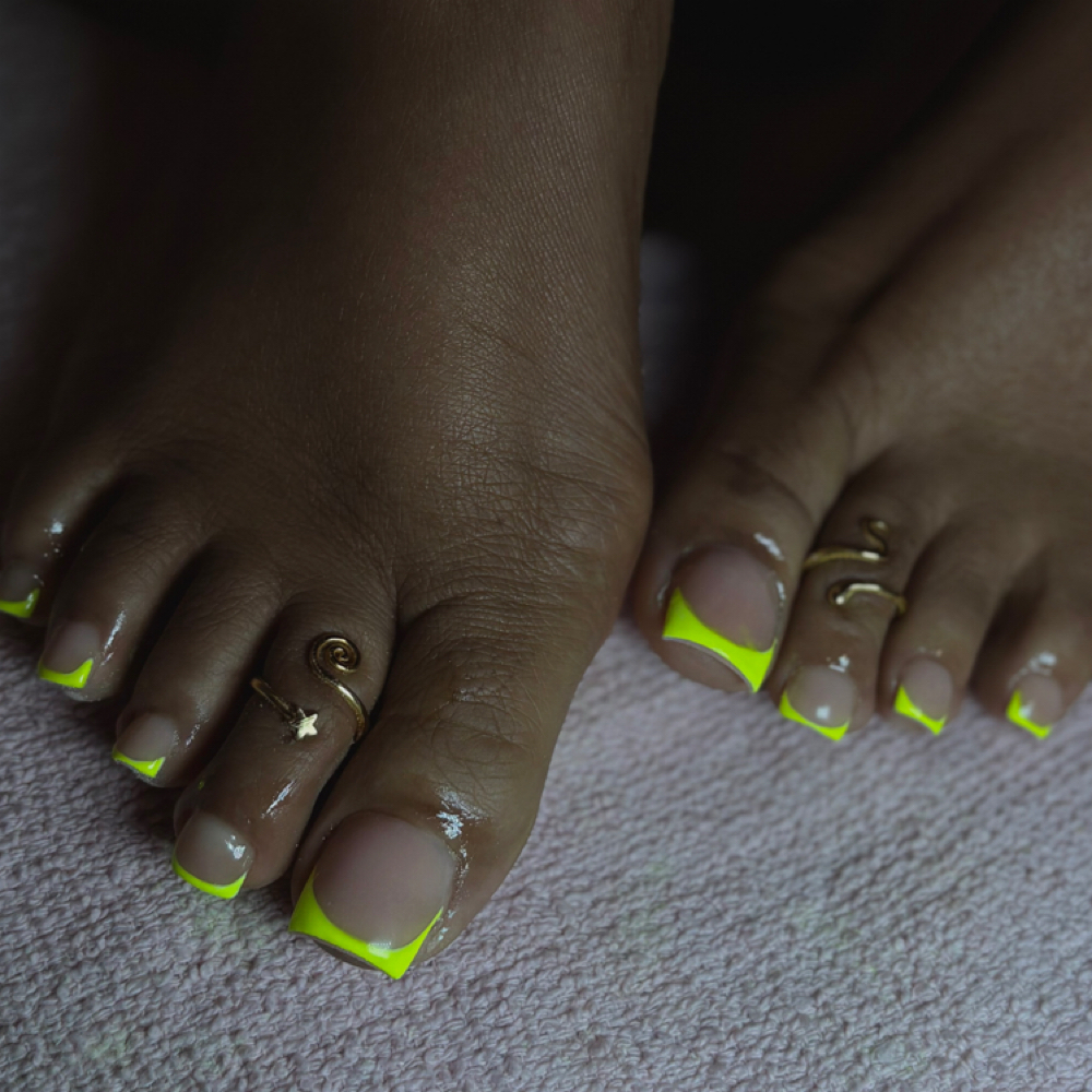 Pedicure at Luxallure Nailzz in Humboldt, TN