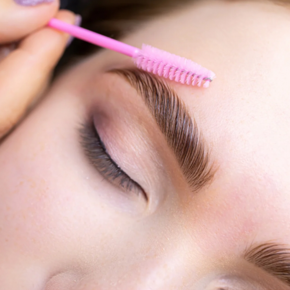Eyebrow Lamination & Wax at Genny's Beauty Studio in Pharr, TX