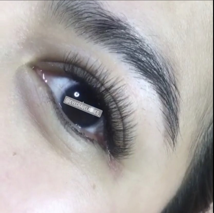 Classic Full Set Lash Extentions