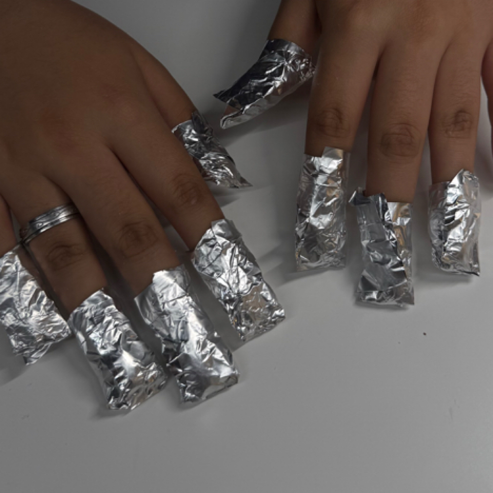 press on soak off at nailzilla studio in chicago, IL