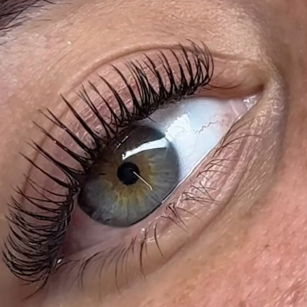 Lami U - Full Set at Julieth Beauty Studio in Aurora, CO