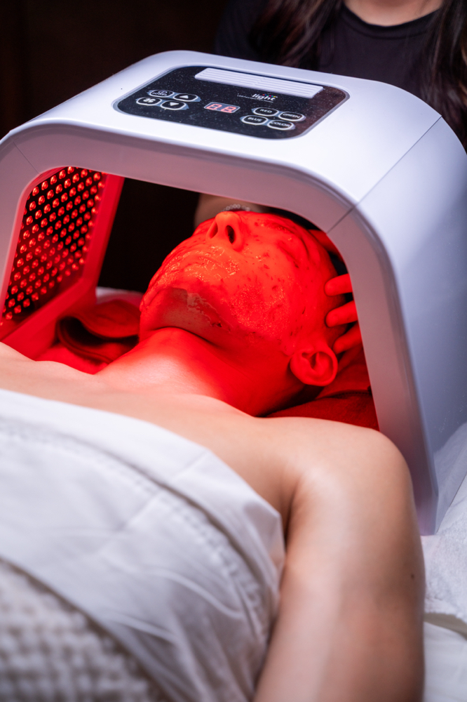 75 Min Custom Glow Facial