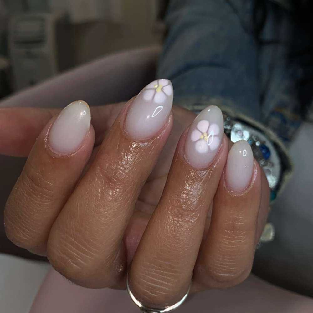 Acrylic Overlay at Nailsbyneni in Waukegan, IL