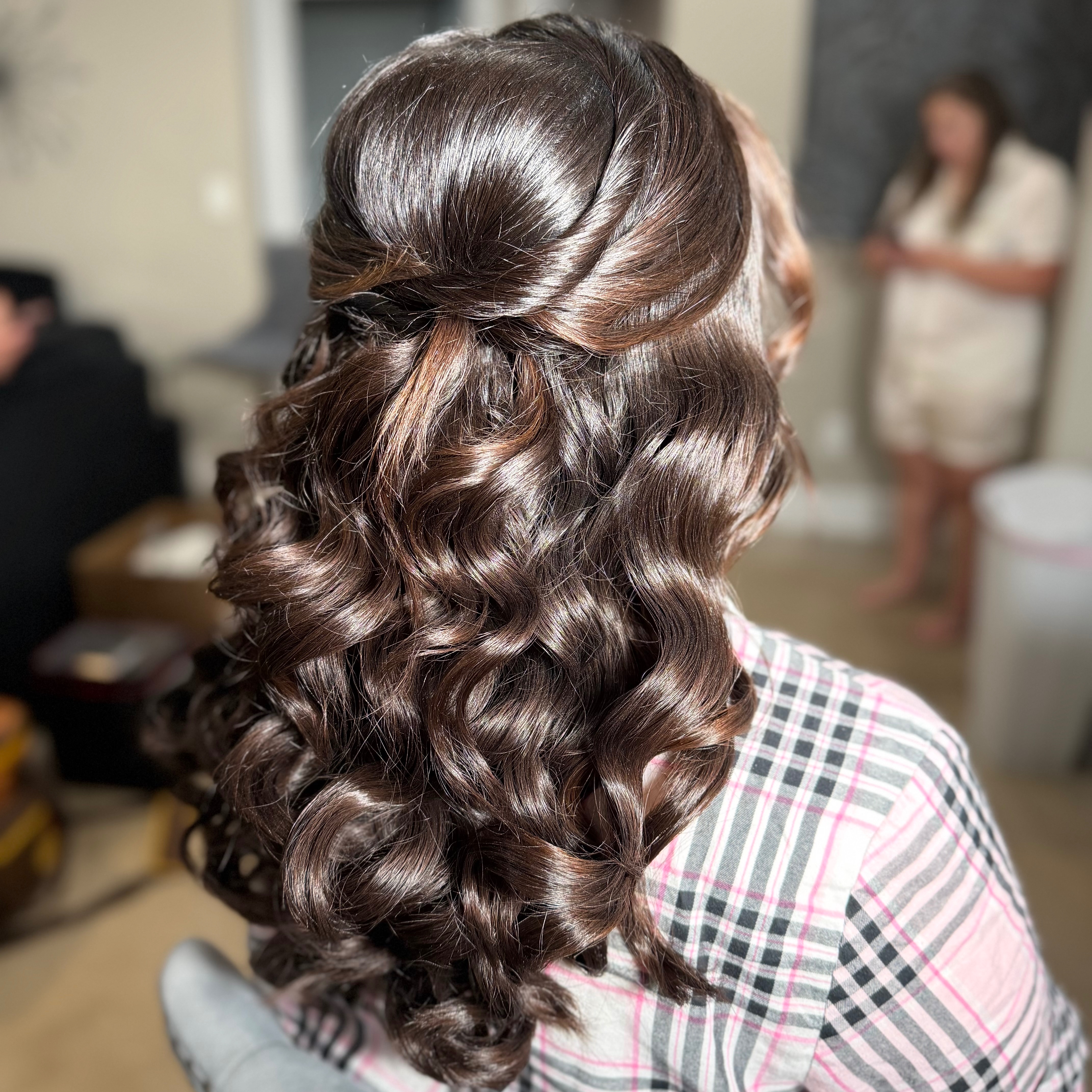 Hairstyle at Gaby  L. MUA in Universal City, TX