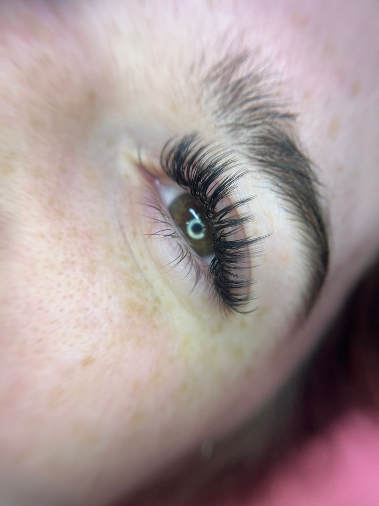 Custom Full Set Lash Extensions