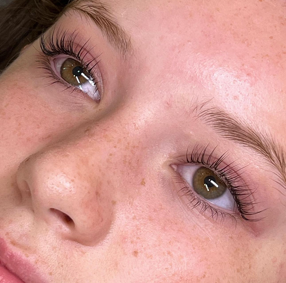 Lash Lift + Tint