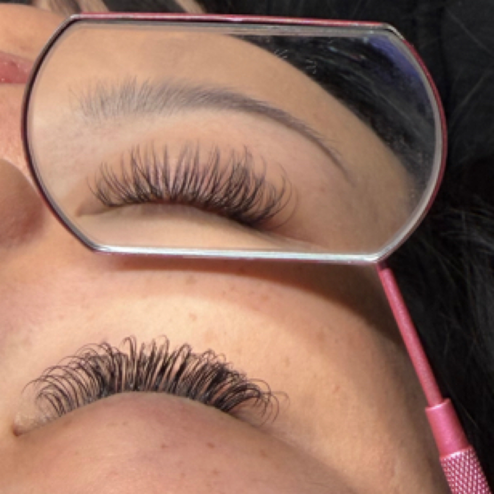 Fill: Hybrid Set at Lash Essence in Brookfield, WI