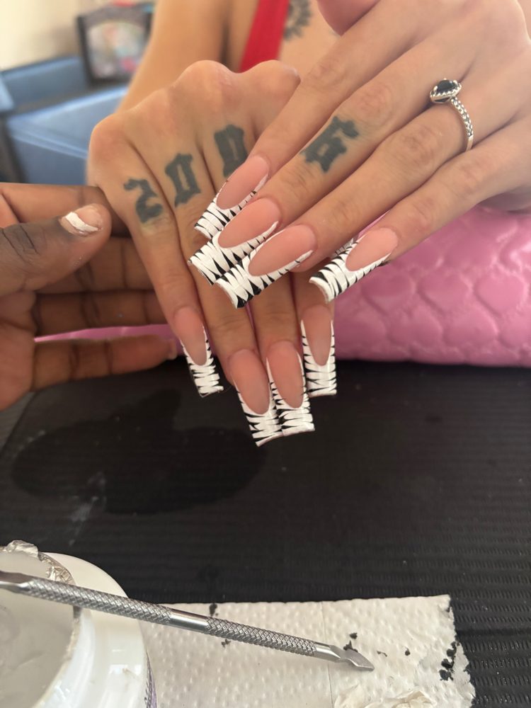 Full Set With Design (Long) at Styles By Jalyssa in Phoenix, AZ