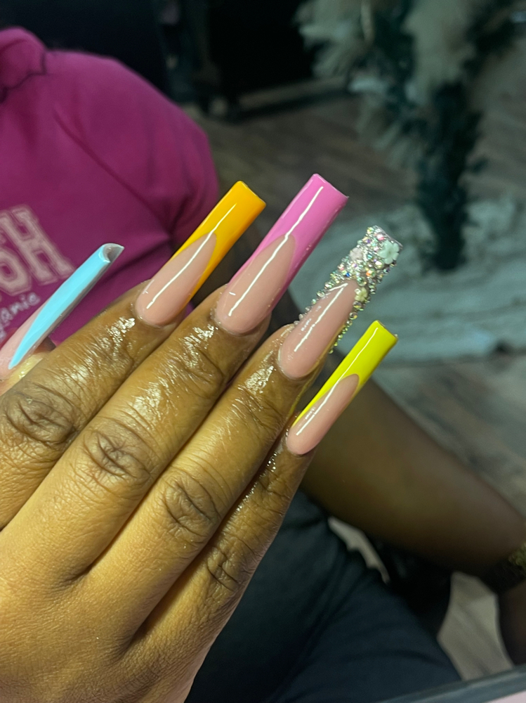 Custom Extendo FullSet at Nails by May in Oroville, CA