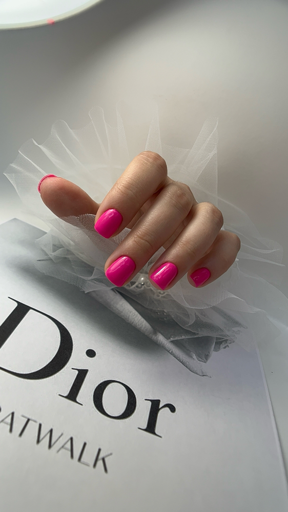 Russian Manicure