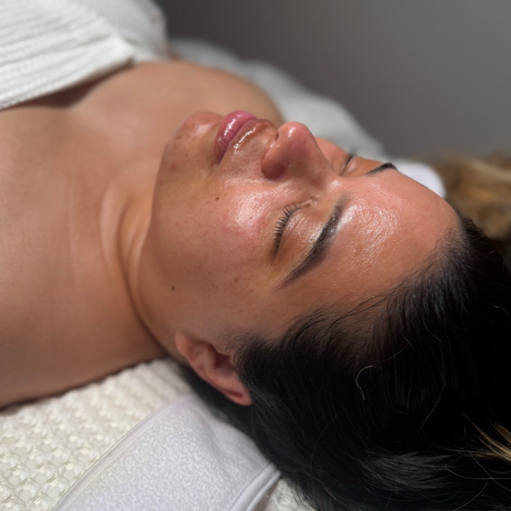 Ultimate Glow-Getter (Dermaplane) at Inclusive Esthetixs in CA, CA