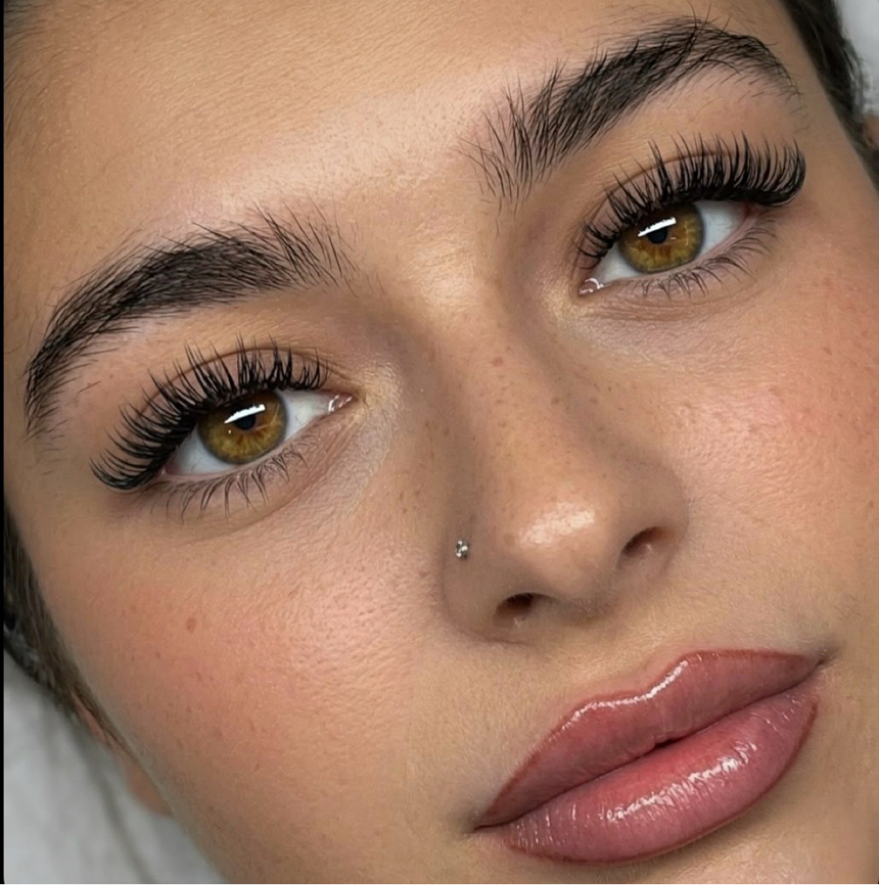 Classic Lash Extensions at Heaven Sent Beauty Lounge in Kettering, OH